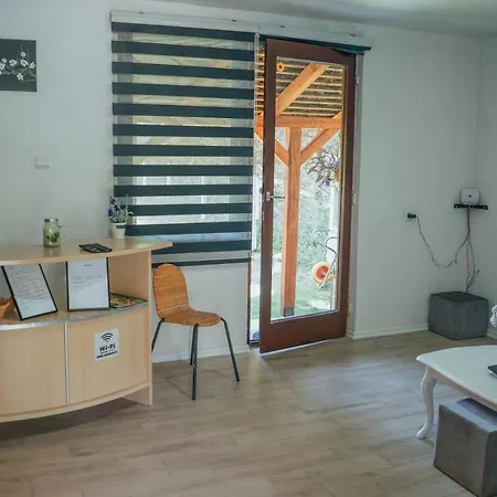 Dom wakacyjny Lazina Carevina Novi Grad